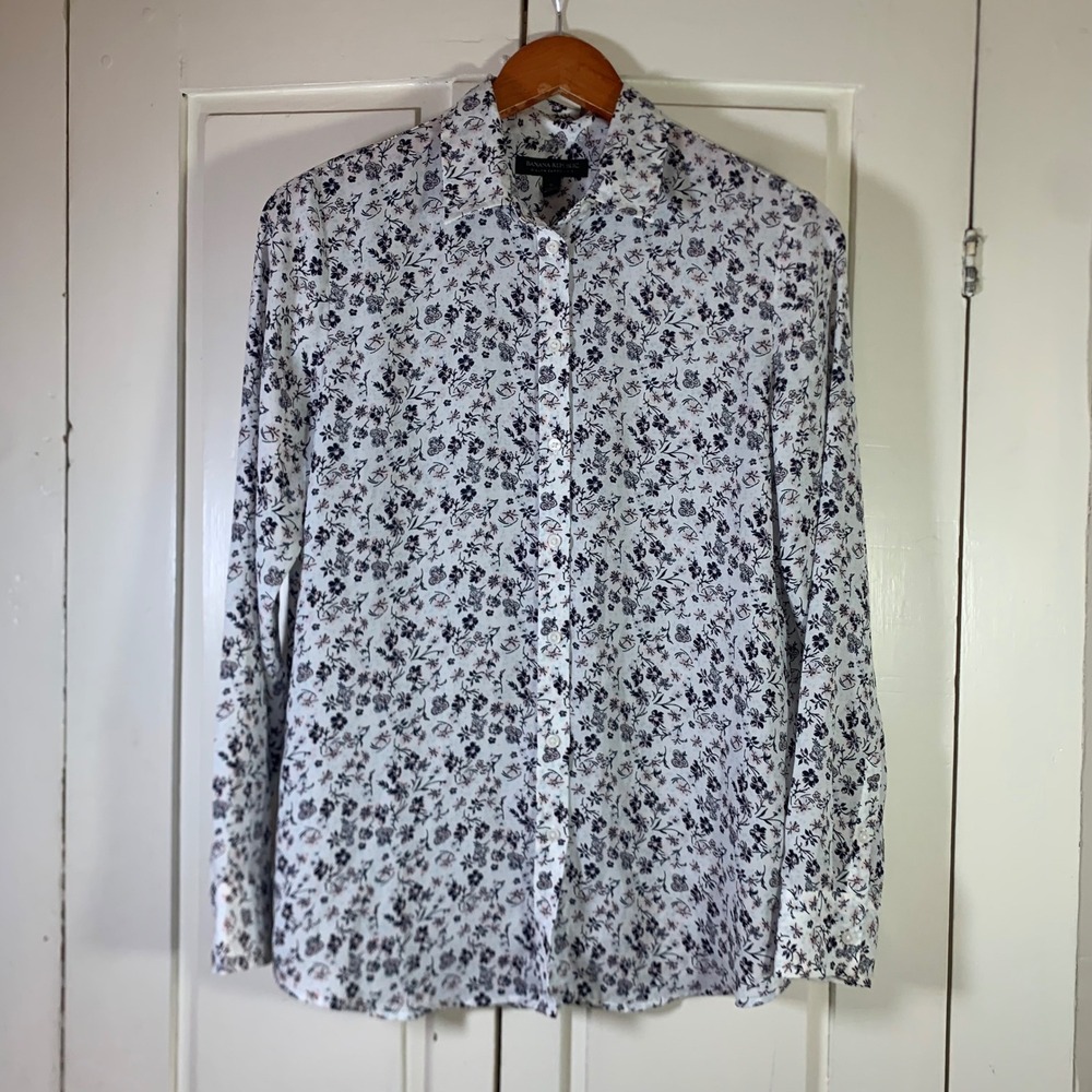 Banana Republic Dillon Classic Fit Floral Button Down Shirt White Navy Pink S‎